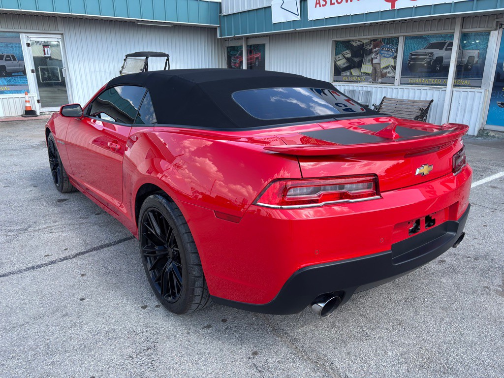 2015 Chevrolet Camaro Image 3