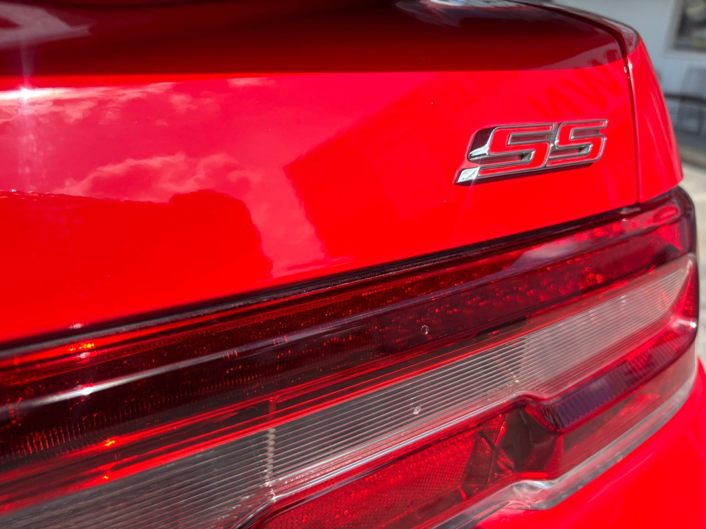 2015 Chevrolet Camaro Image 9