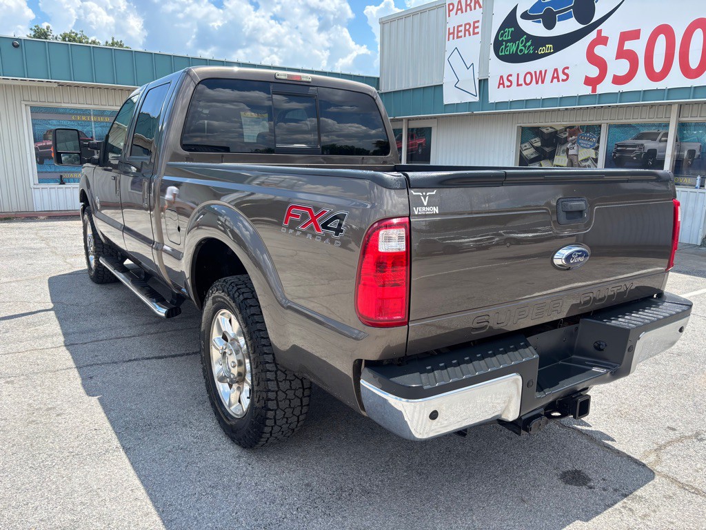 2015 Ford F-250 Image 3