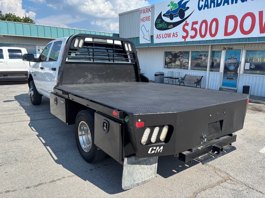2018 RAM 3500 Image 3