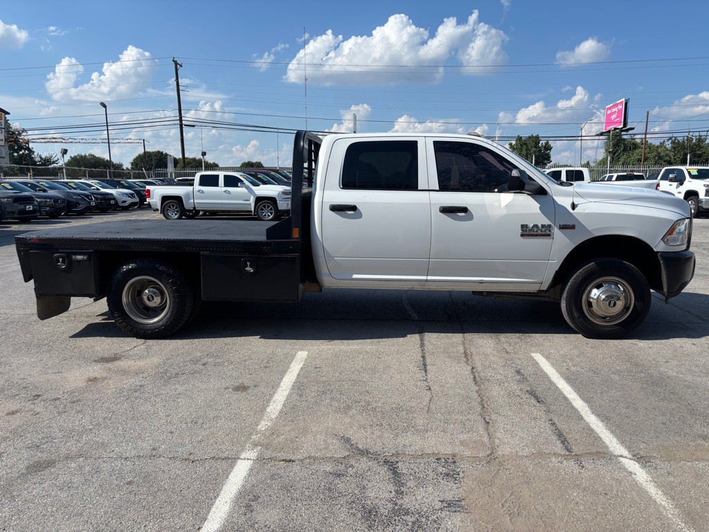 2018 RAM 3500 Image 6