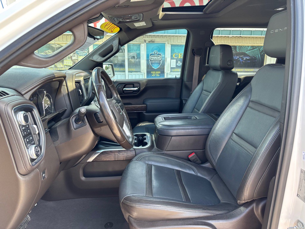 2019 GMC Sierra Image 12