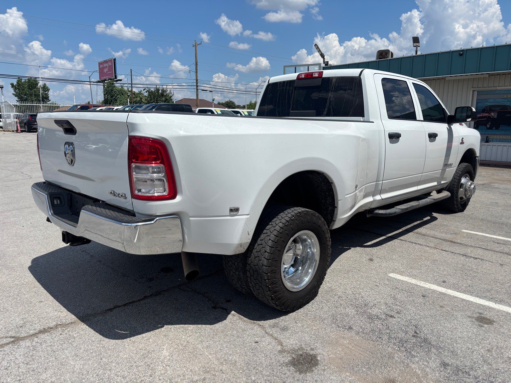 2019 RAM 3500 Image 5