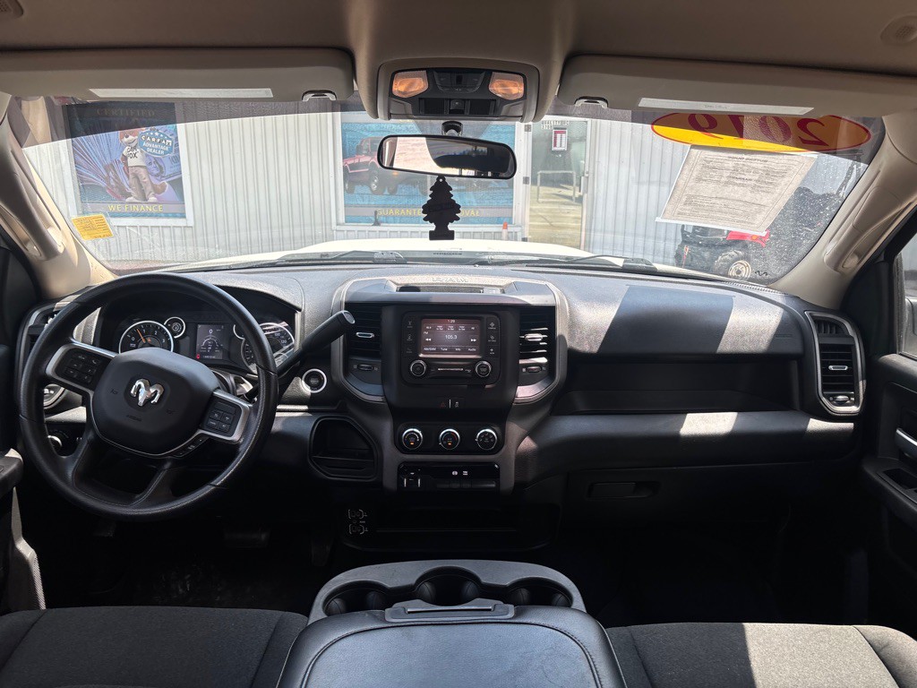 2019 RAM 3500 Image 13