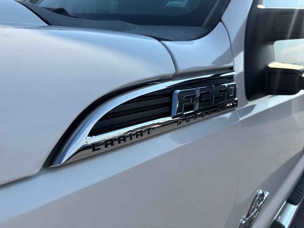 2016 Ford F-350 Image 9