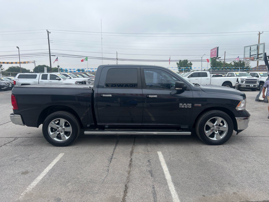 2014 RAM 1500 Image 7