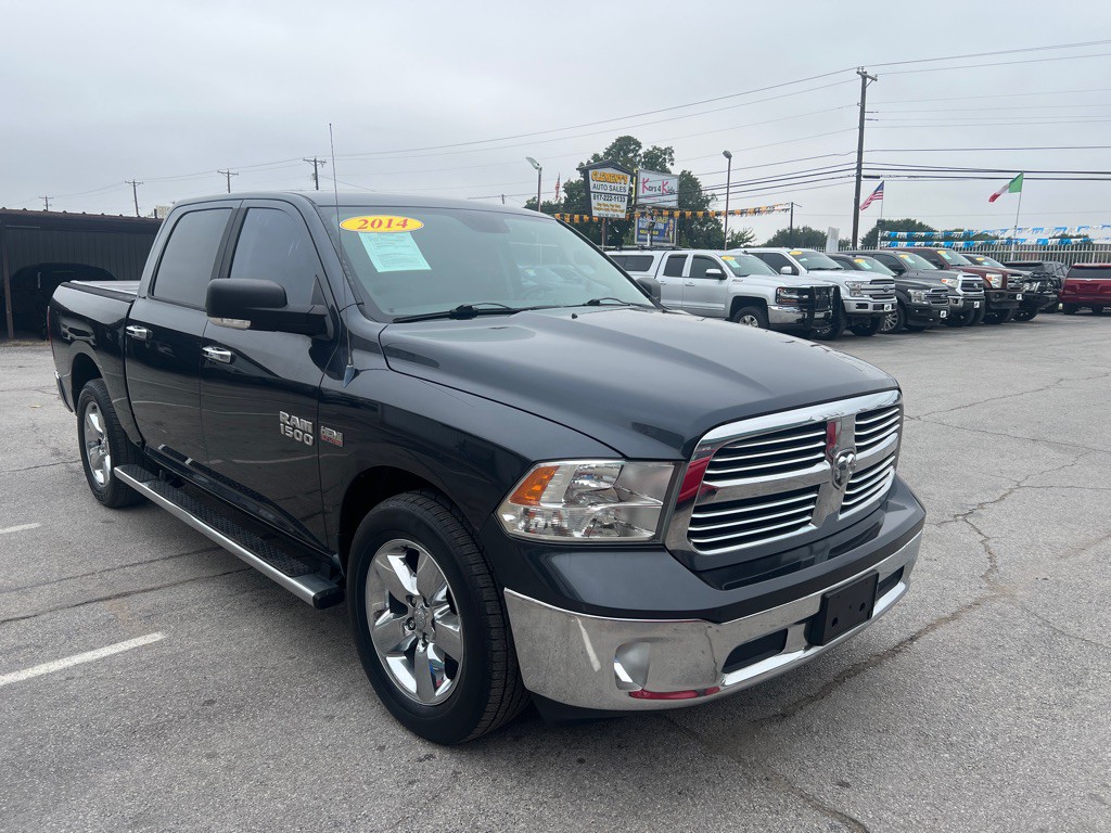 2014 RAM 1500 Image 8
