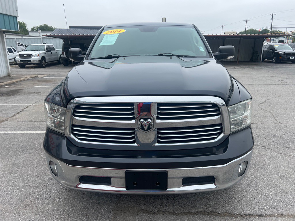 2014 RAM 1500 Image 9