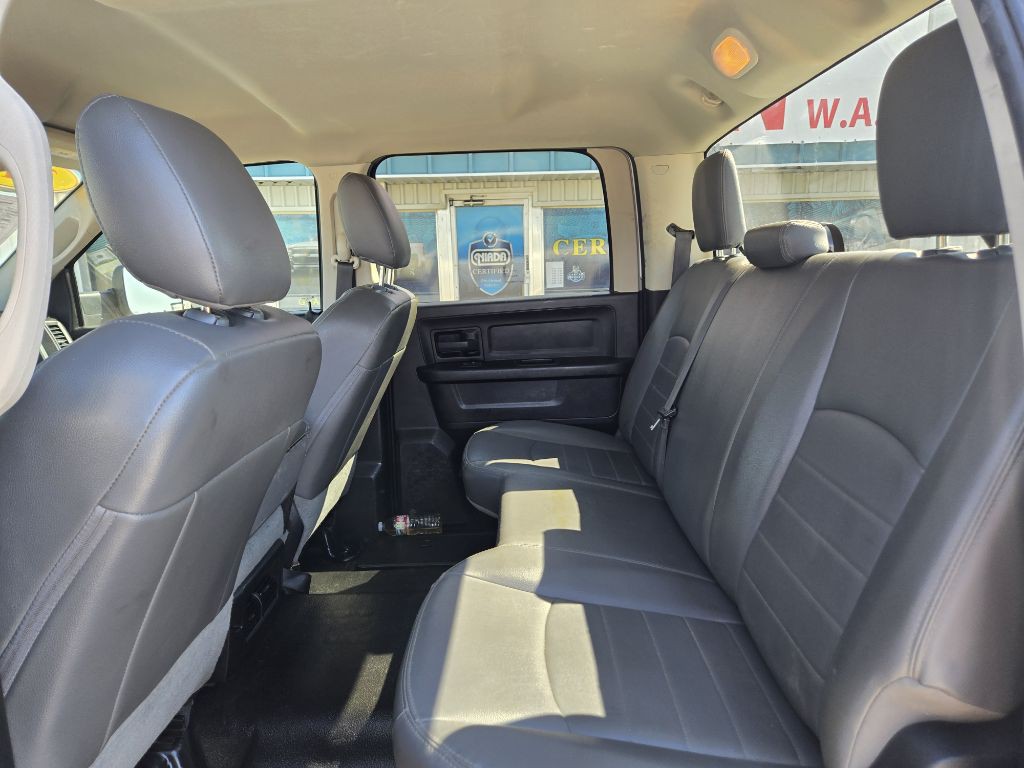 2018 RAM 3500 Image 11