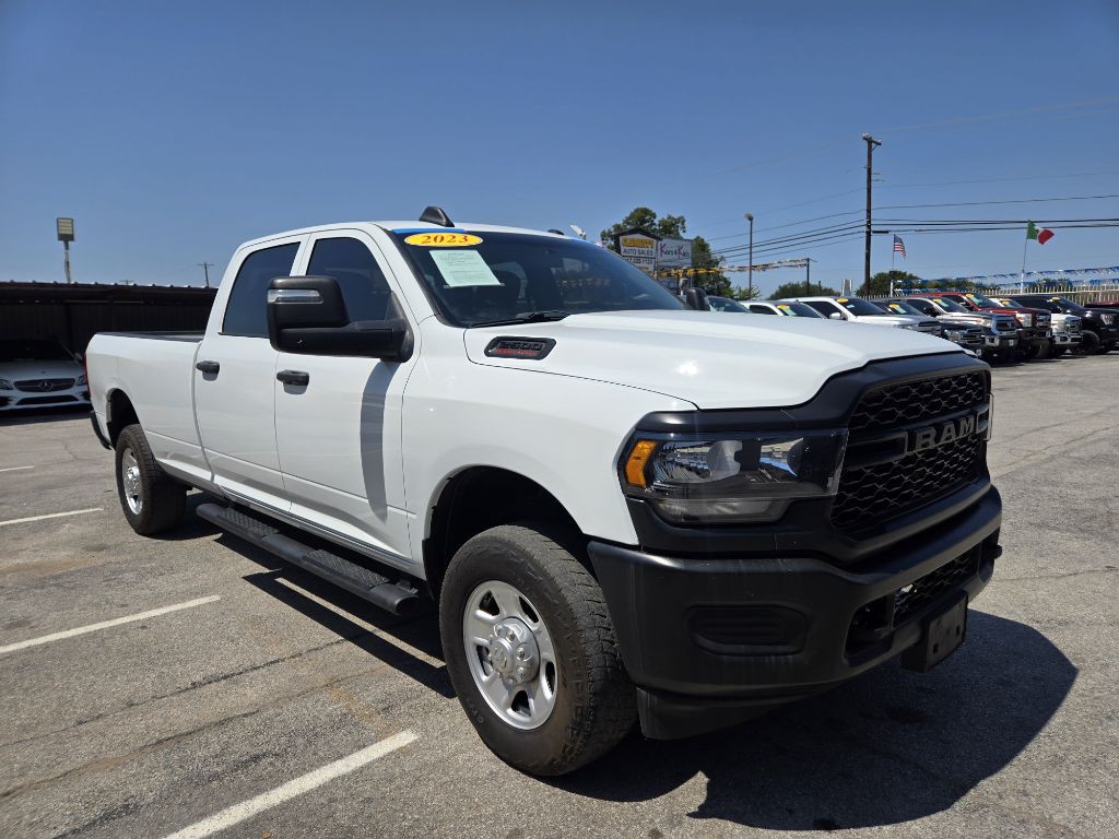 2023 RAM 2500 Image 8