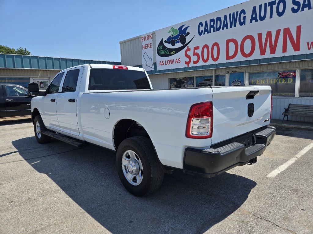 2023 RAM 2500 Image 3