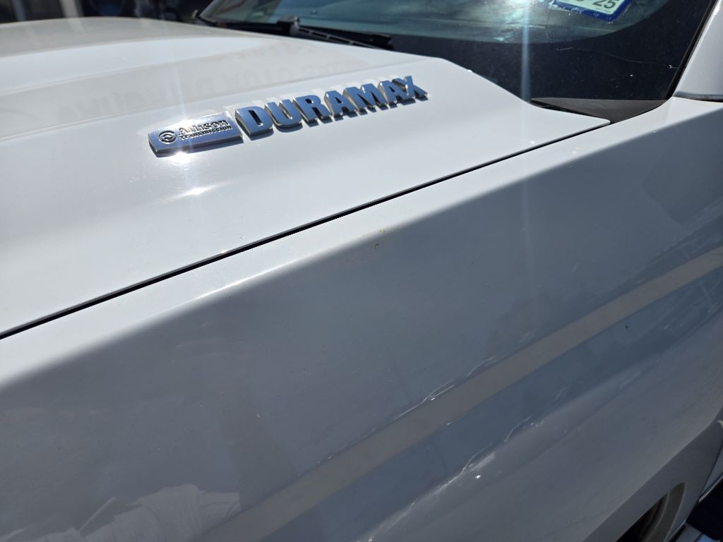 2019 Chevrolet Silverado 1500 Image 9