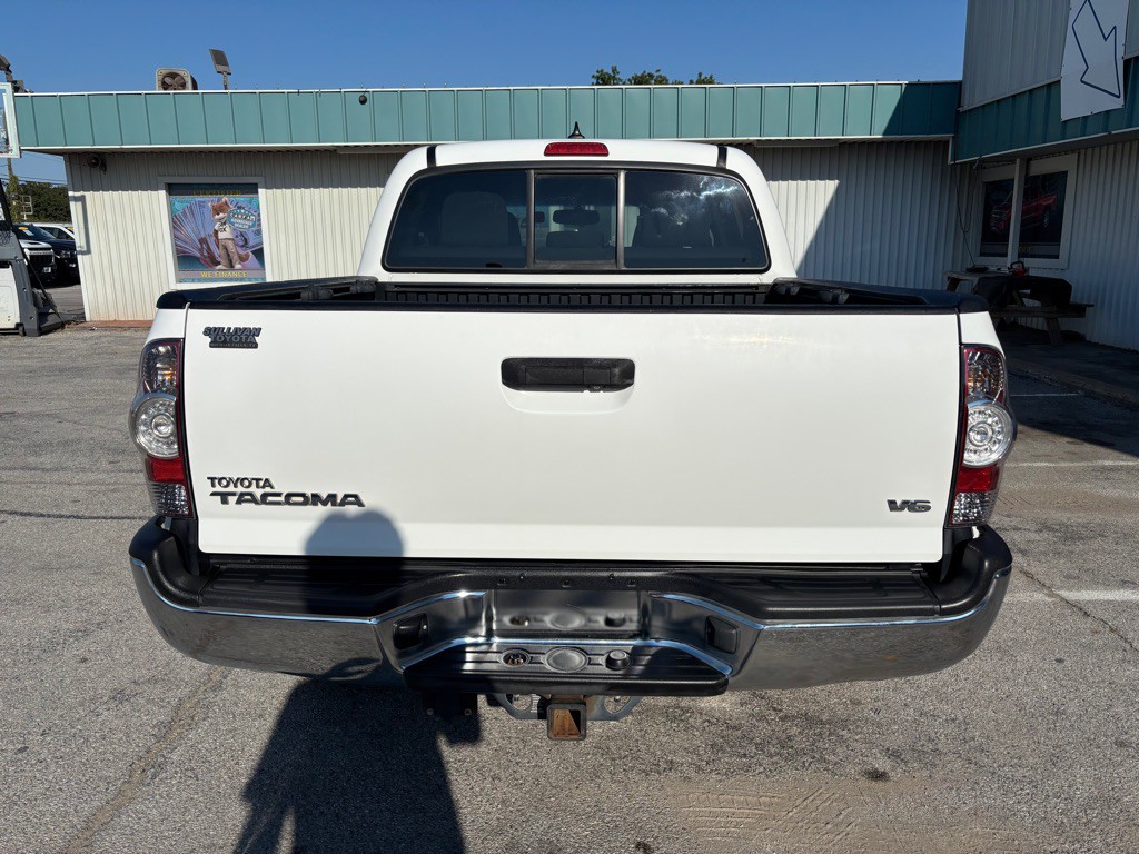 2012 Toyota Tacoma Image 4