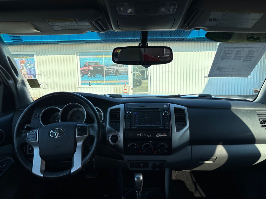 2012 Toyota Tacoma Image 12