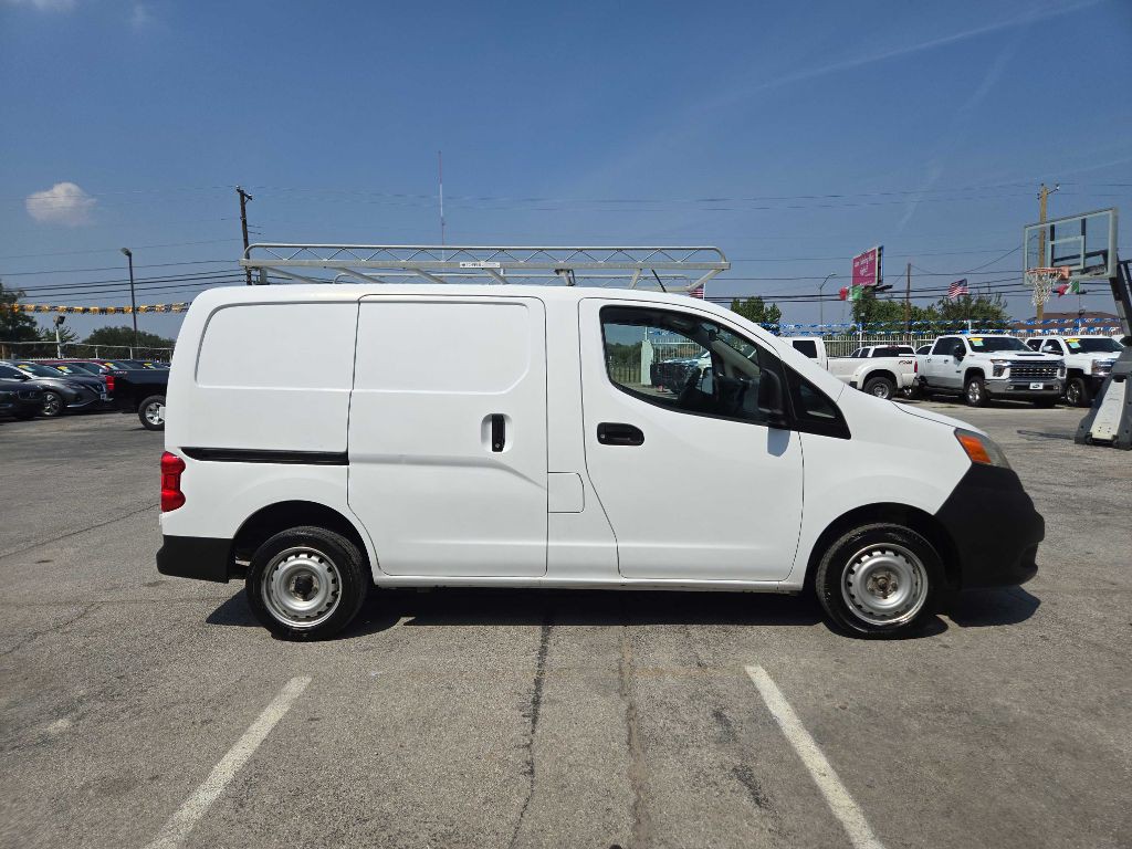 2016 Nissan NV200 Image 6
