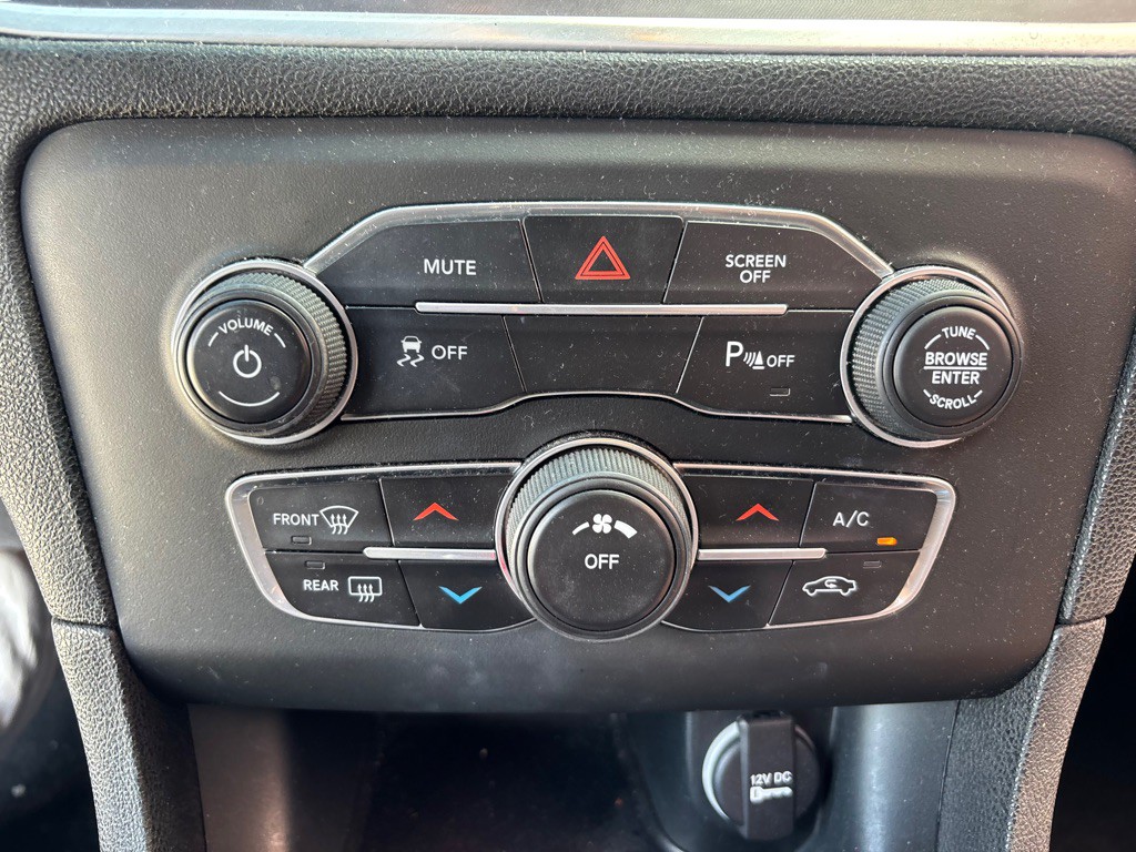 2019 Dodge Charger Image 16