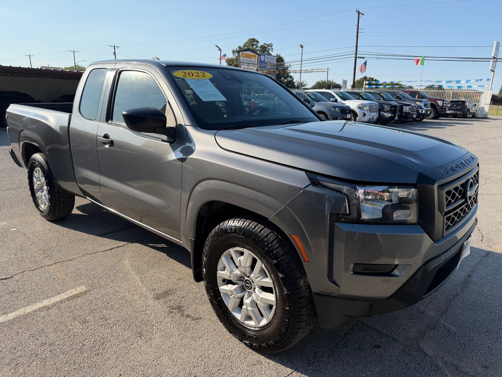 2022 Nissan Frontier Image 7