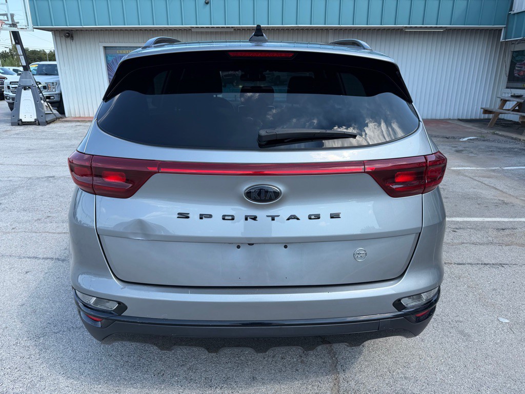2022 Kia Sportage Image 4