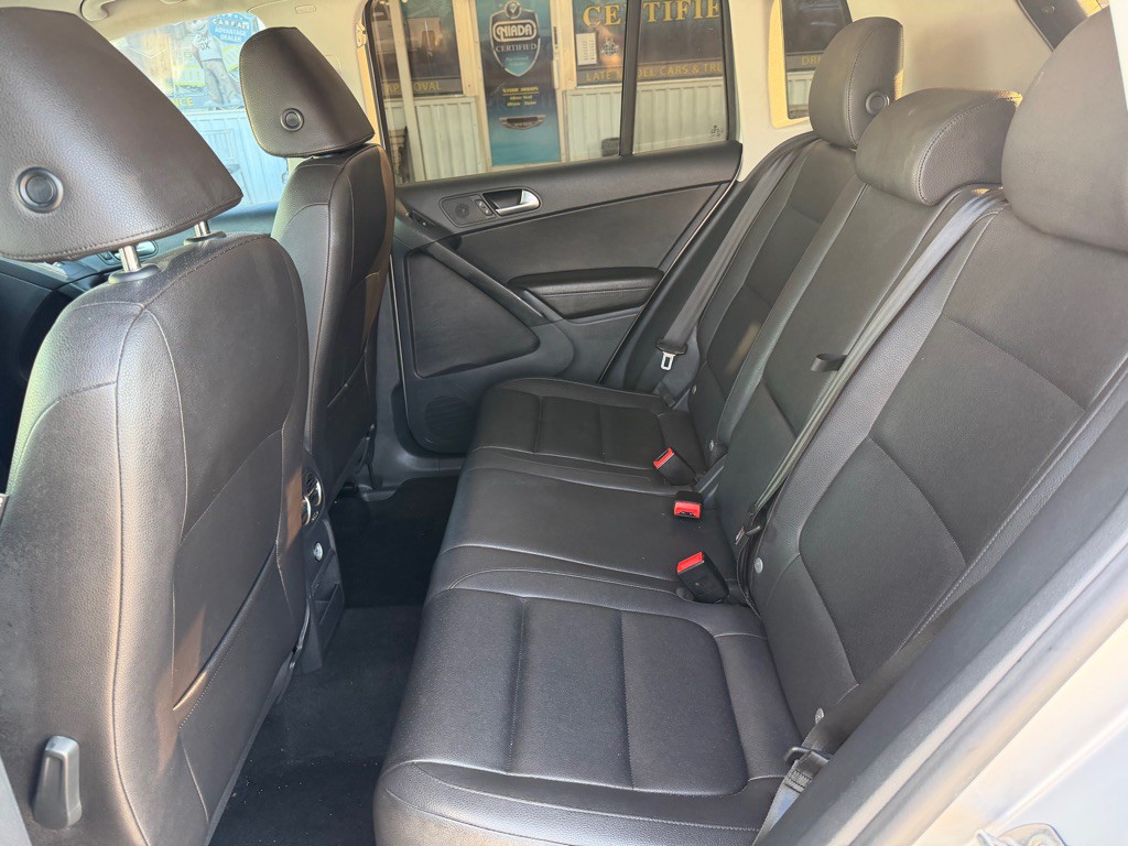 2015 Volkswagen Tiguan Image 10
