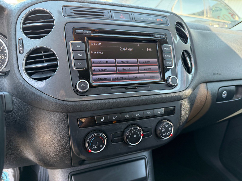 2015 Volkswagen Tiguan Image 13