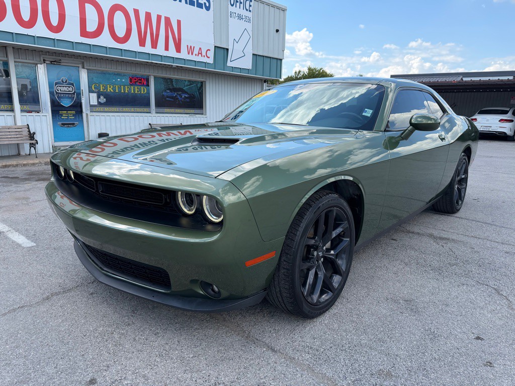 2022 Dodge Challenger Image 1