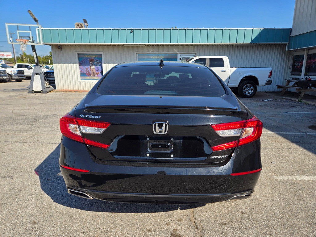 2022 Honda Accord Image 4