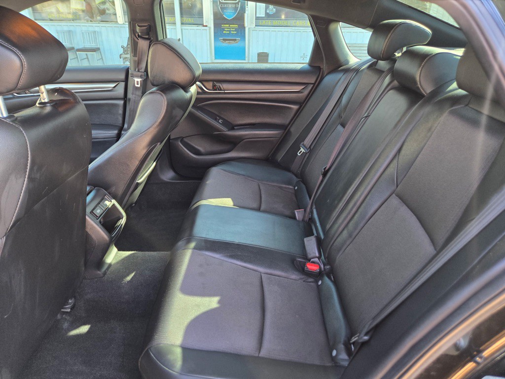 2022 Honda Accord Image 11