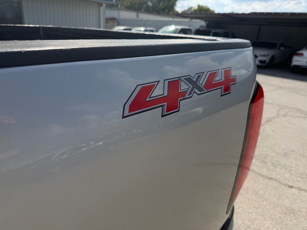 2017 Chevrolet Colorado Image 9
