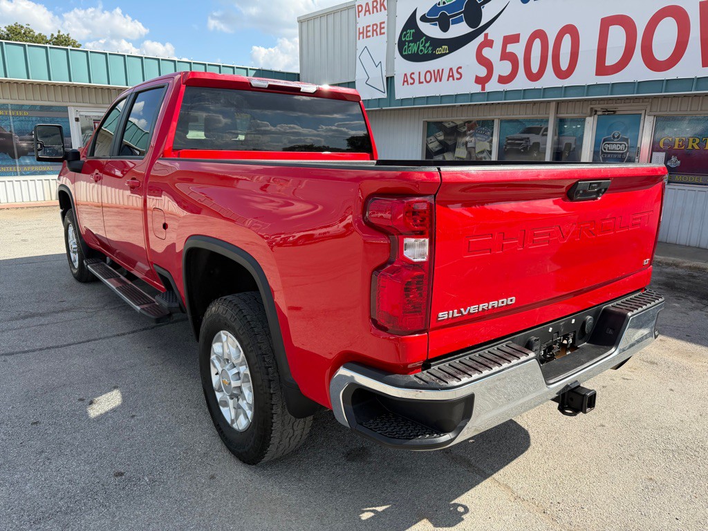 2023 Chevrolet Silverado 1500 Image 3