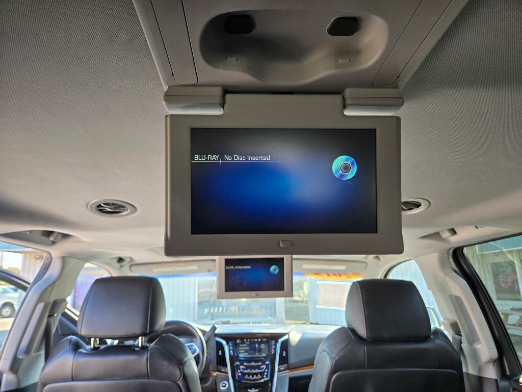 2019 Cadillac Escalade Image 17