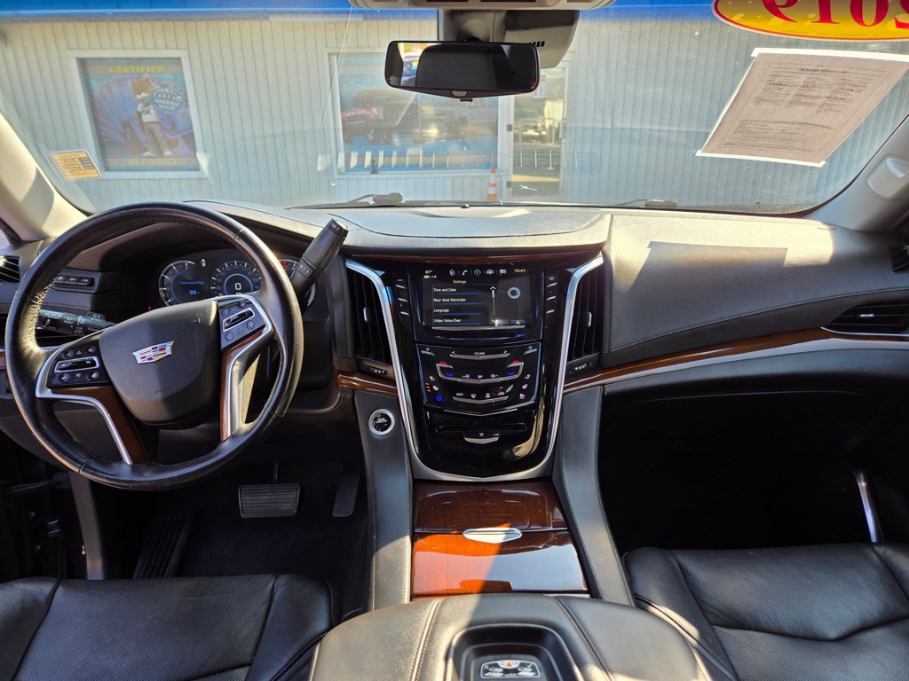 2019 Cadillac Escalade Image 18