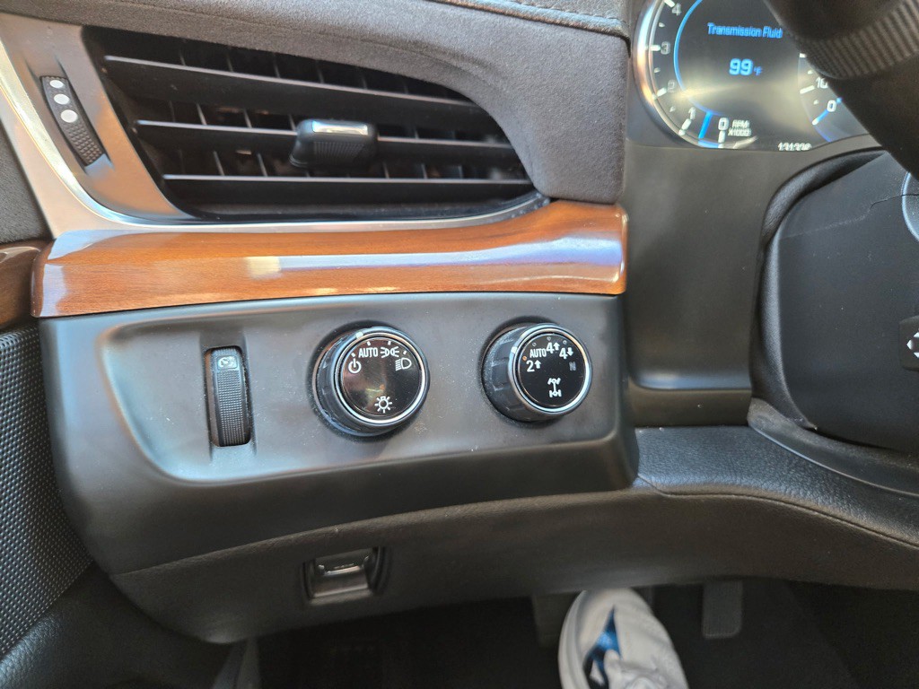 2019 Cadillac Escalade Image 21