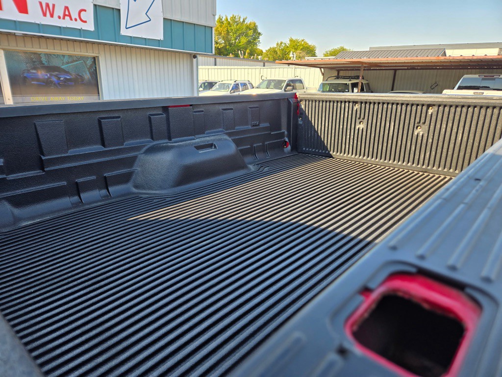 2011 Ford F-350 Image 11