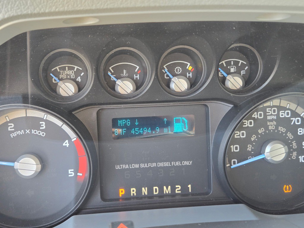 2011 Ford F-350 Image 13