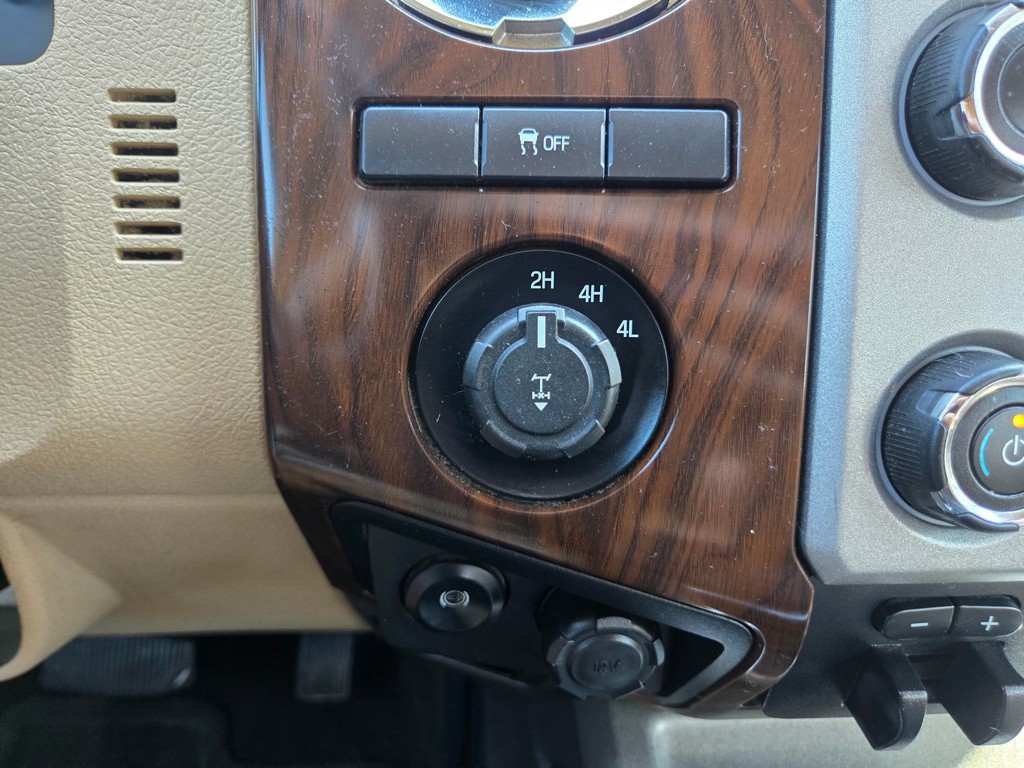 2016 Ford F-350 Image 18