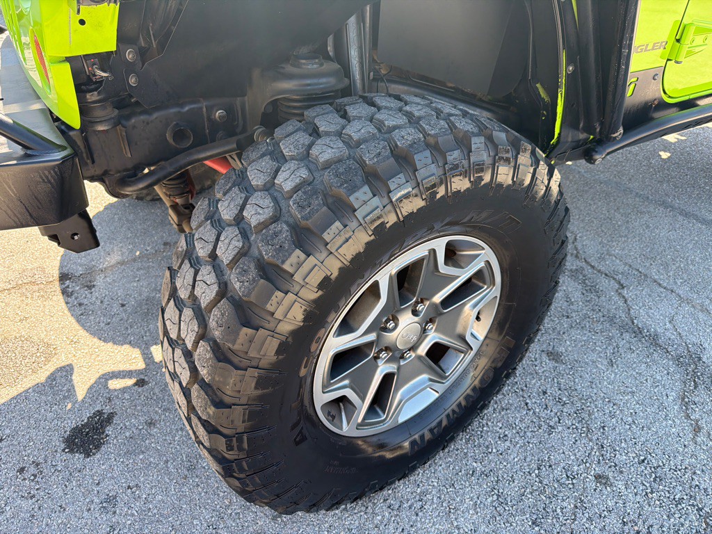 2013 Jeep Wrangler Image 9