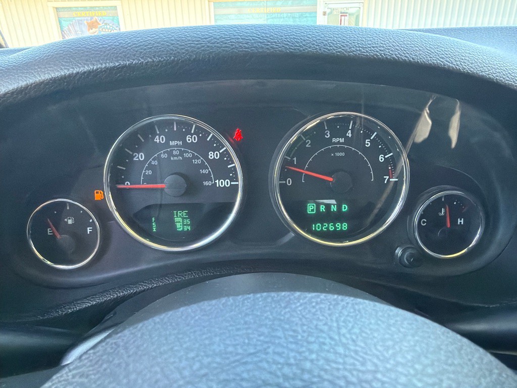 2013 Jeep Wrangler Image 15