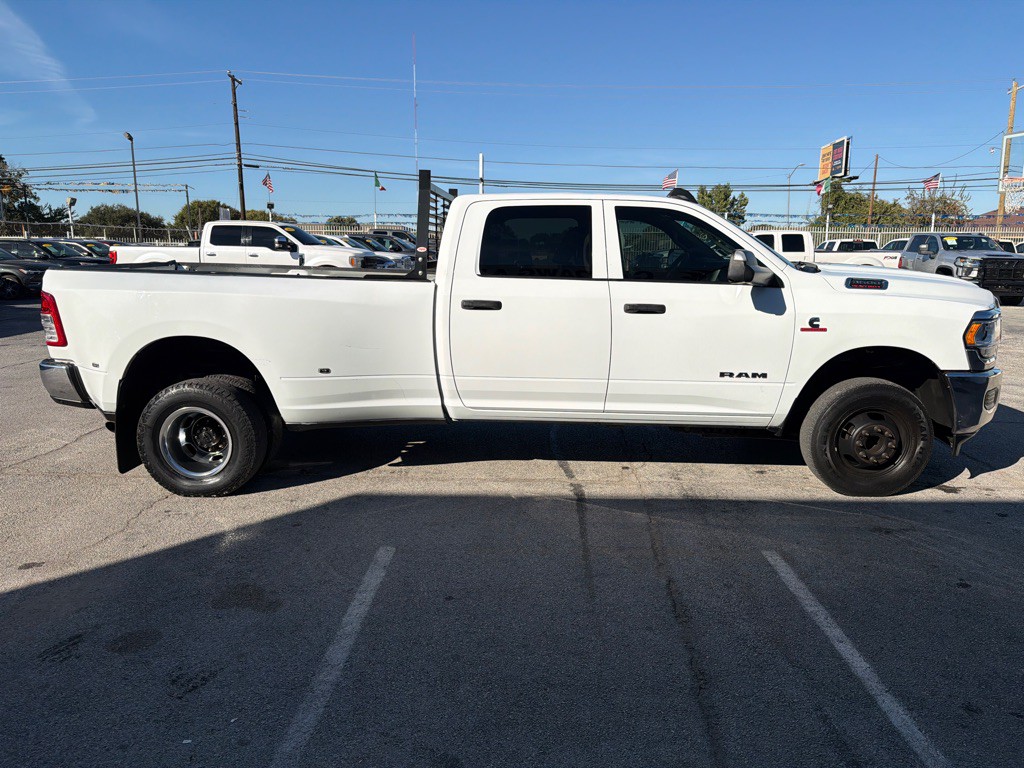2020 RAM 3500 Image 6