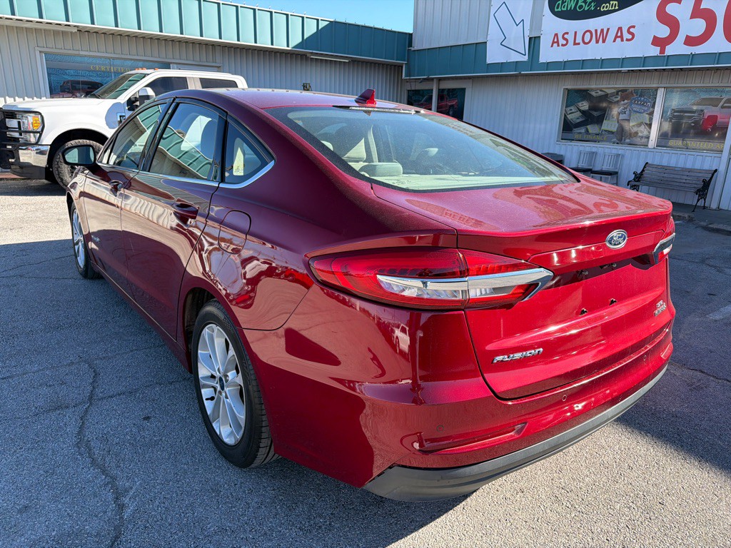 2019 Ford Fusion Image 3