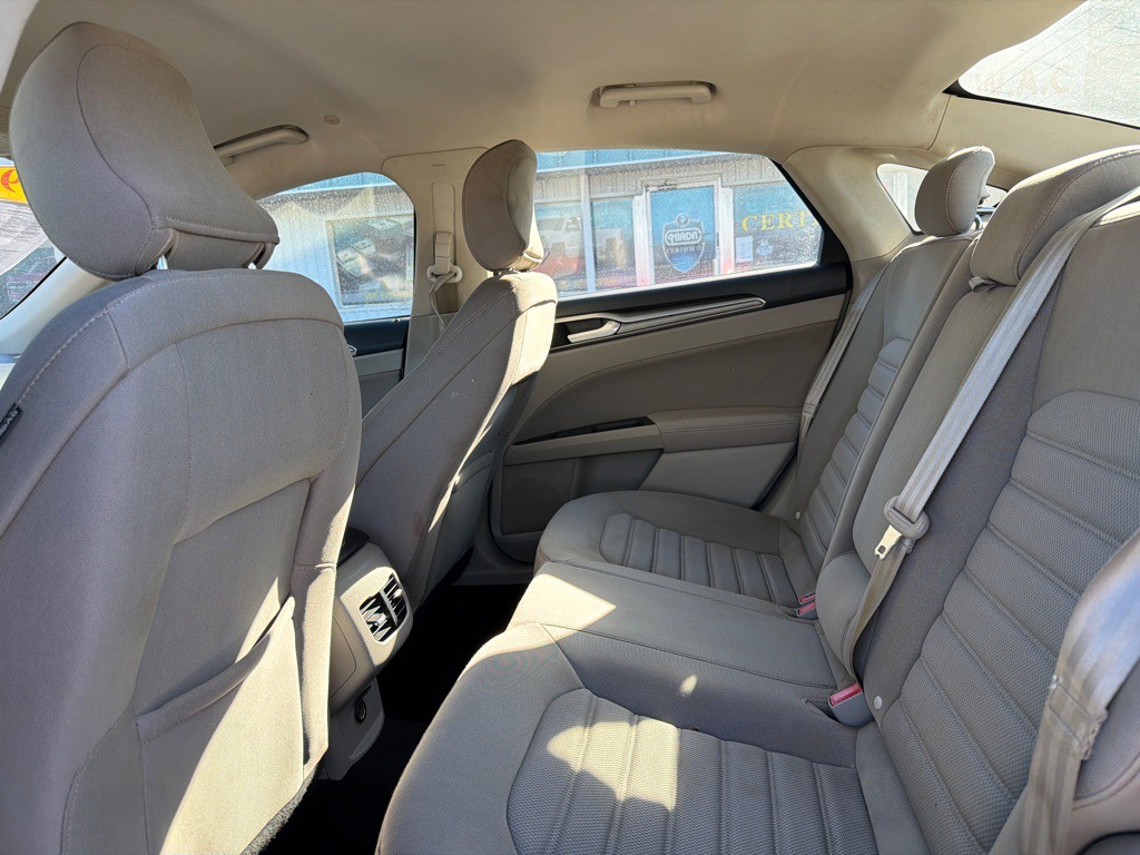 2019 Ford Fusion Image 10