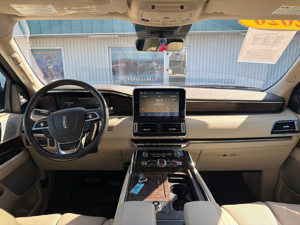 2020 Lincoln Navigator Image 15