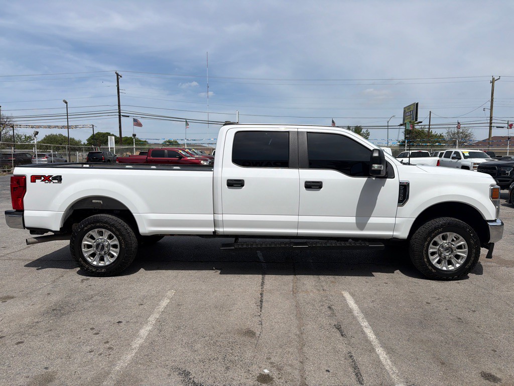 2022 Ford F-250 Image 6