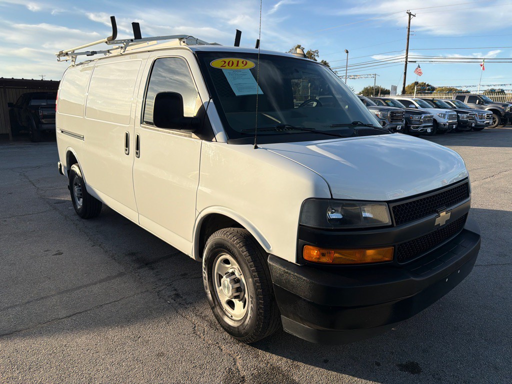2019 Chevrolet Express Image 7