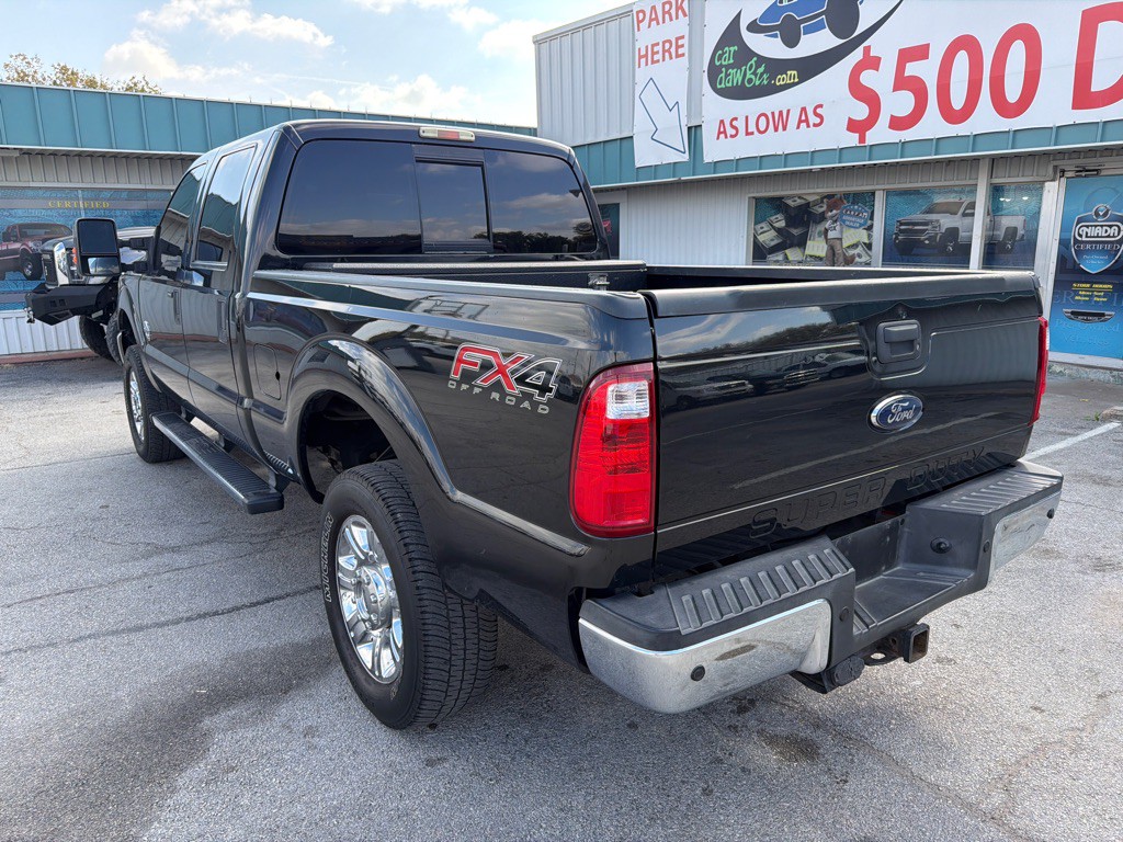 2015 Ford F-250 Image 3