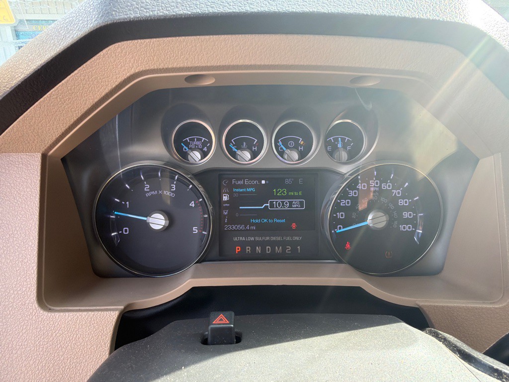 2015 Ford F-250 Image 16