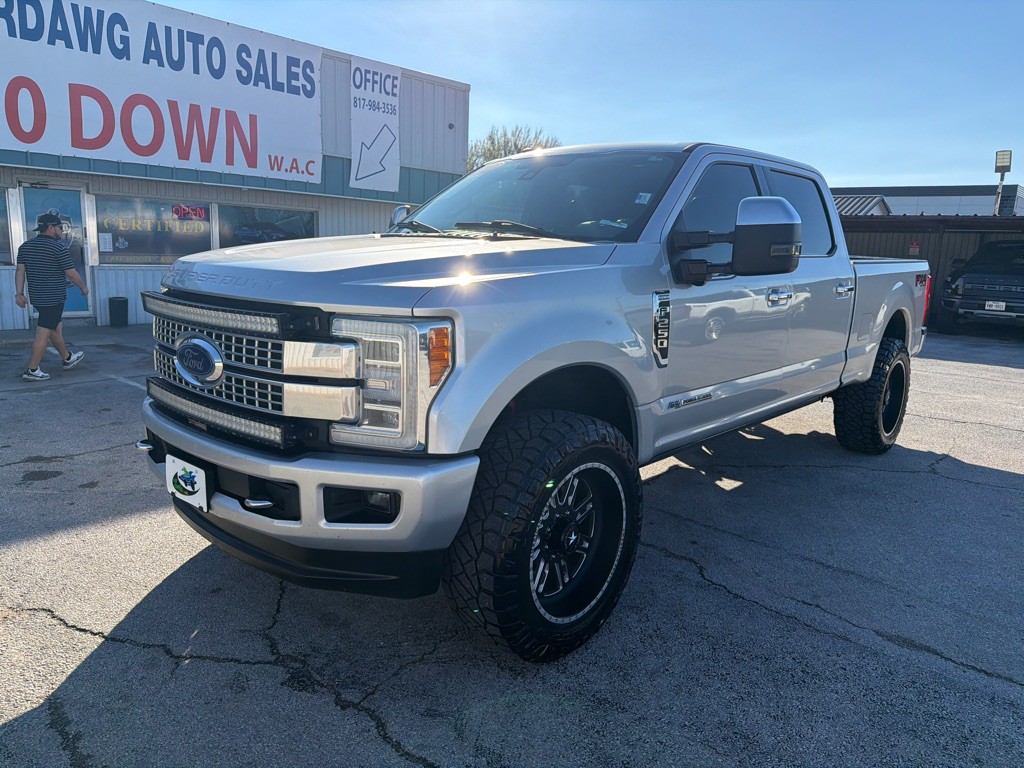 2017 Ford F-250 Image 1