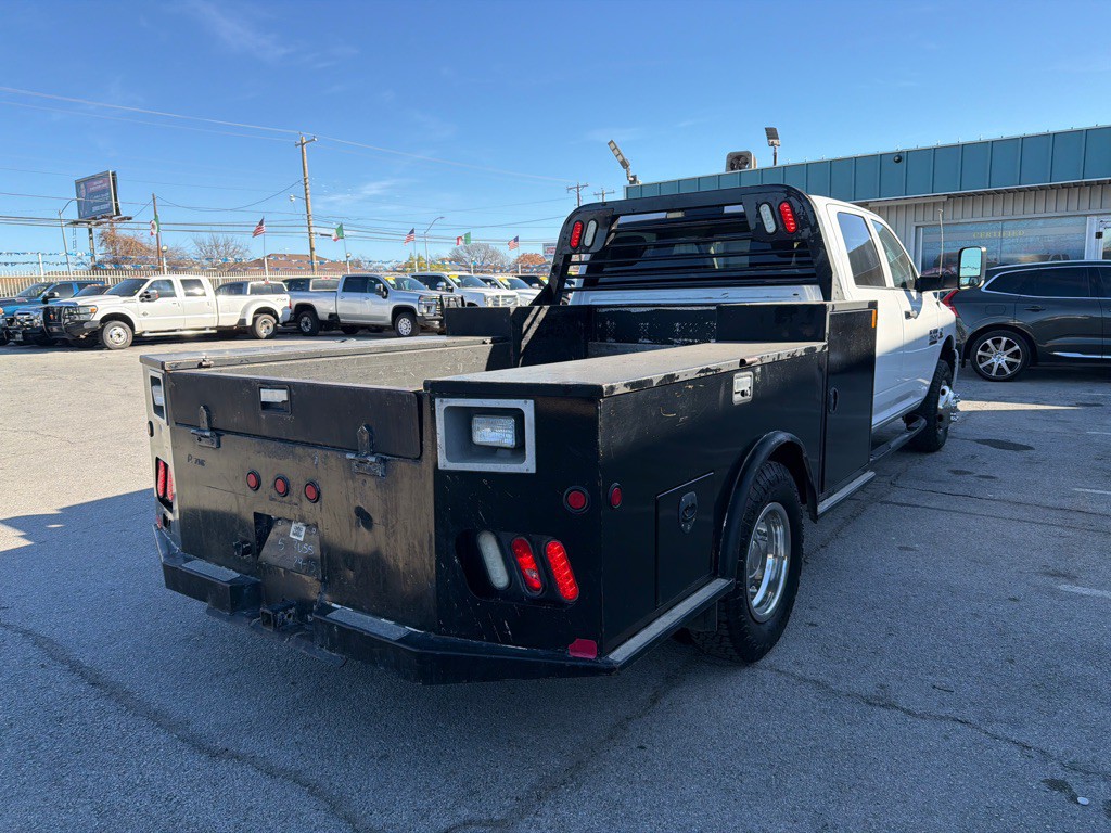2015 RAM 3500 Image 5