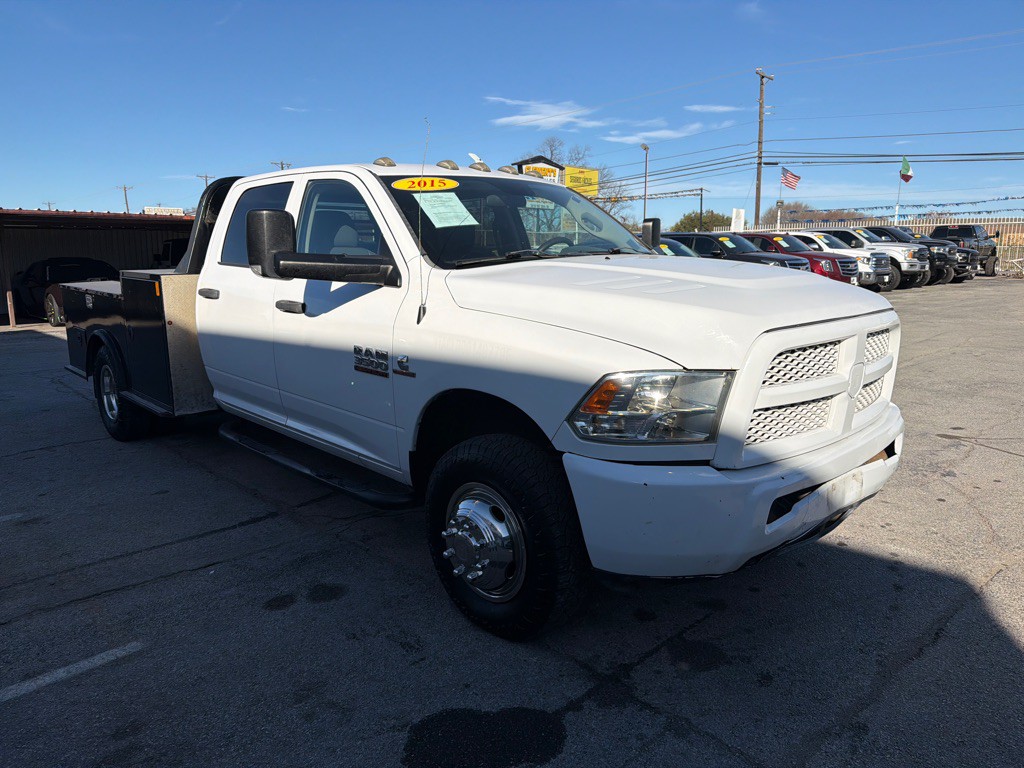 2015 RAM 3500 Image 7