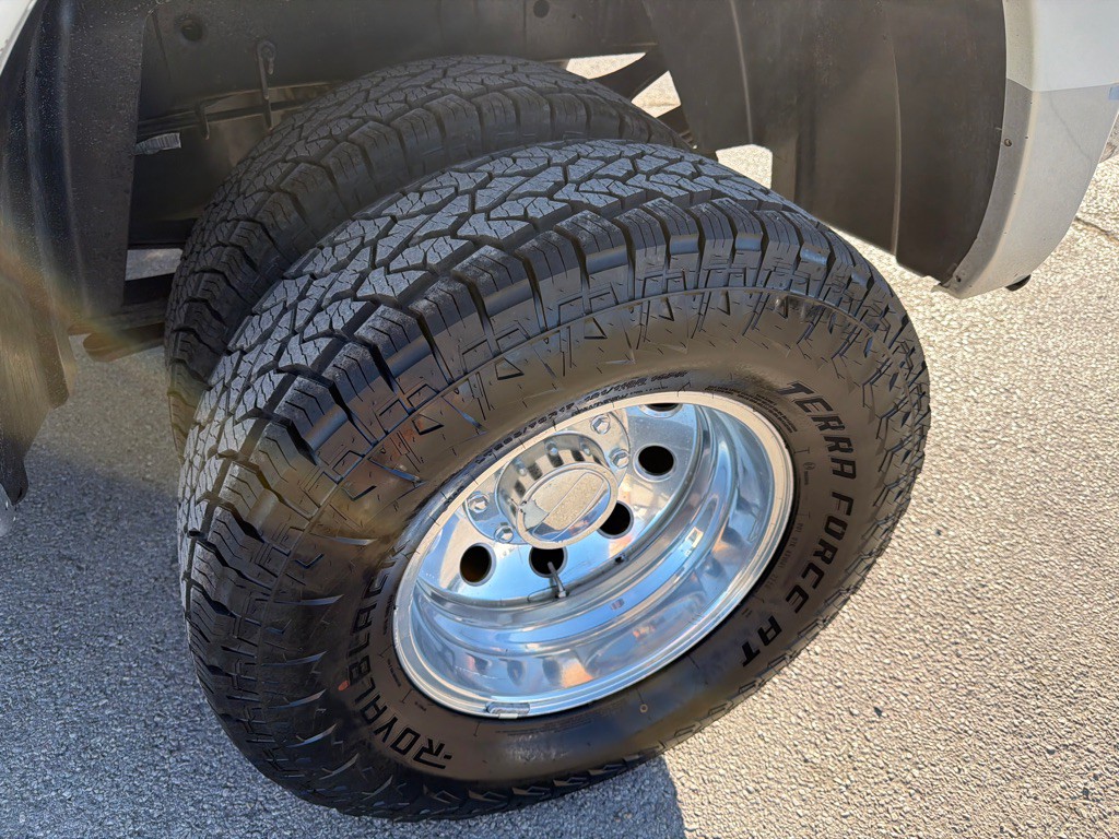 2016 RAM 3500 Image 11