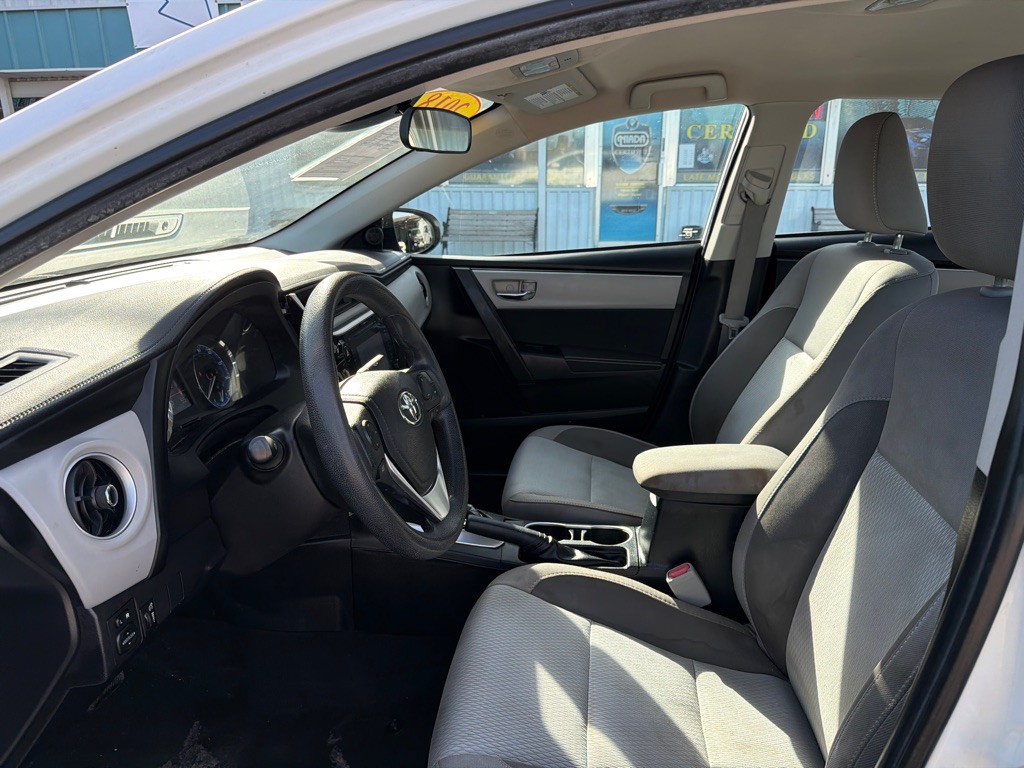 2018 Toyota Corolla Image 10